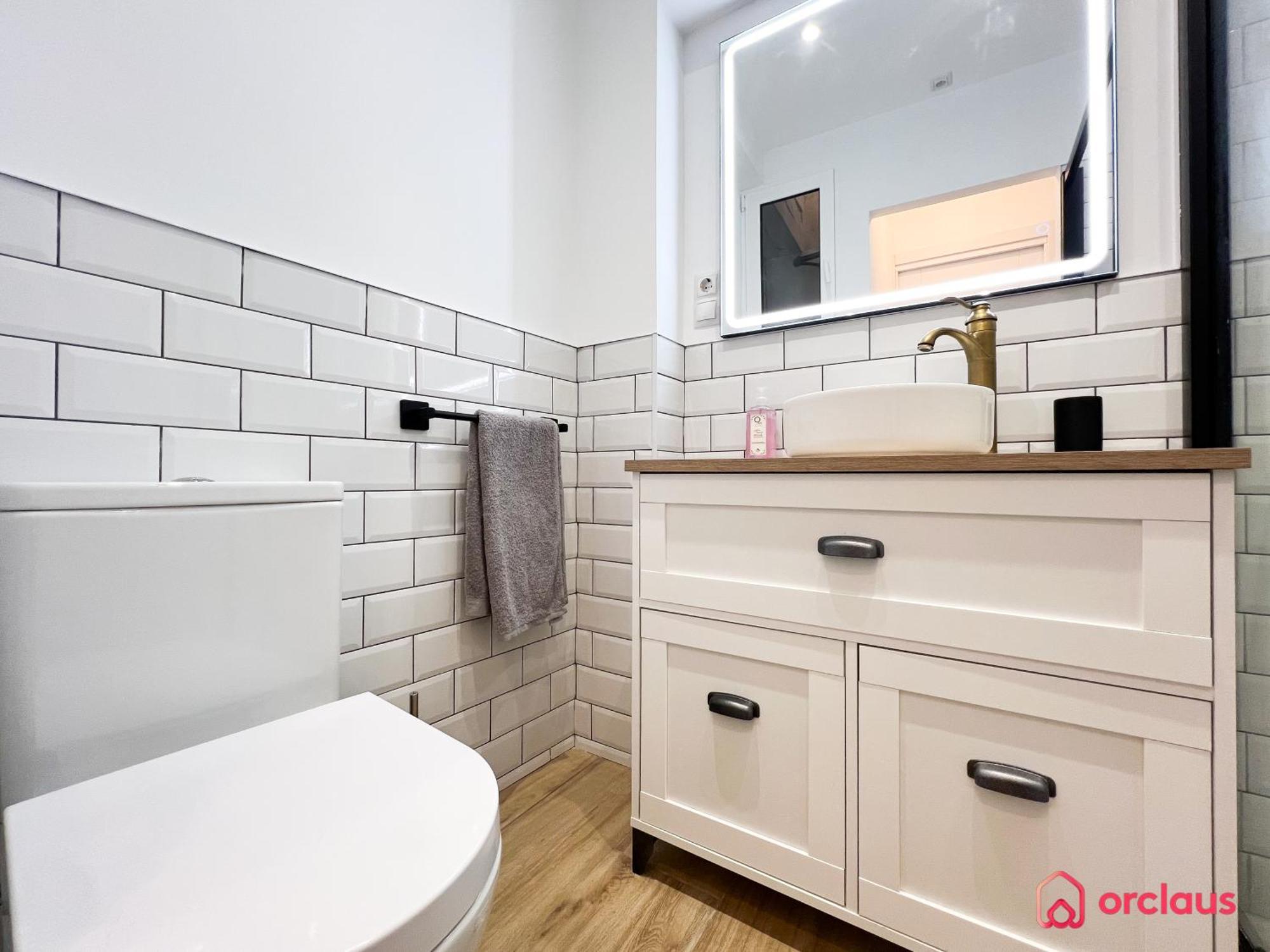 Estilo Y Elegancia En El Centro Apartament
